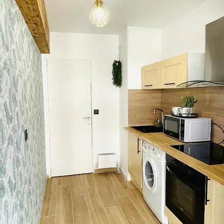 Διαμέρισμα New At 150m From The Beaches Easy Check In *
