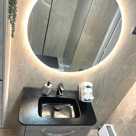 Διαμέρισμα New At 150m From The Beaches Easy Check In *